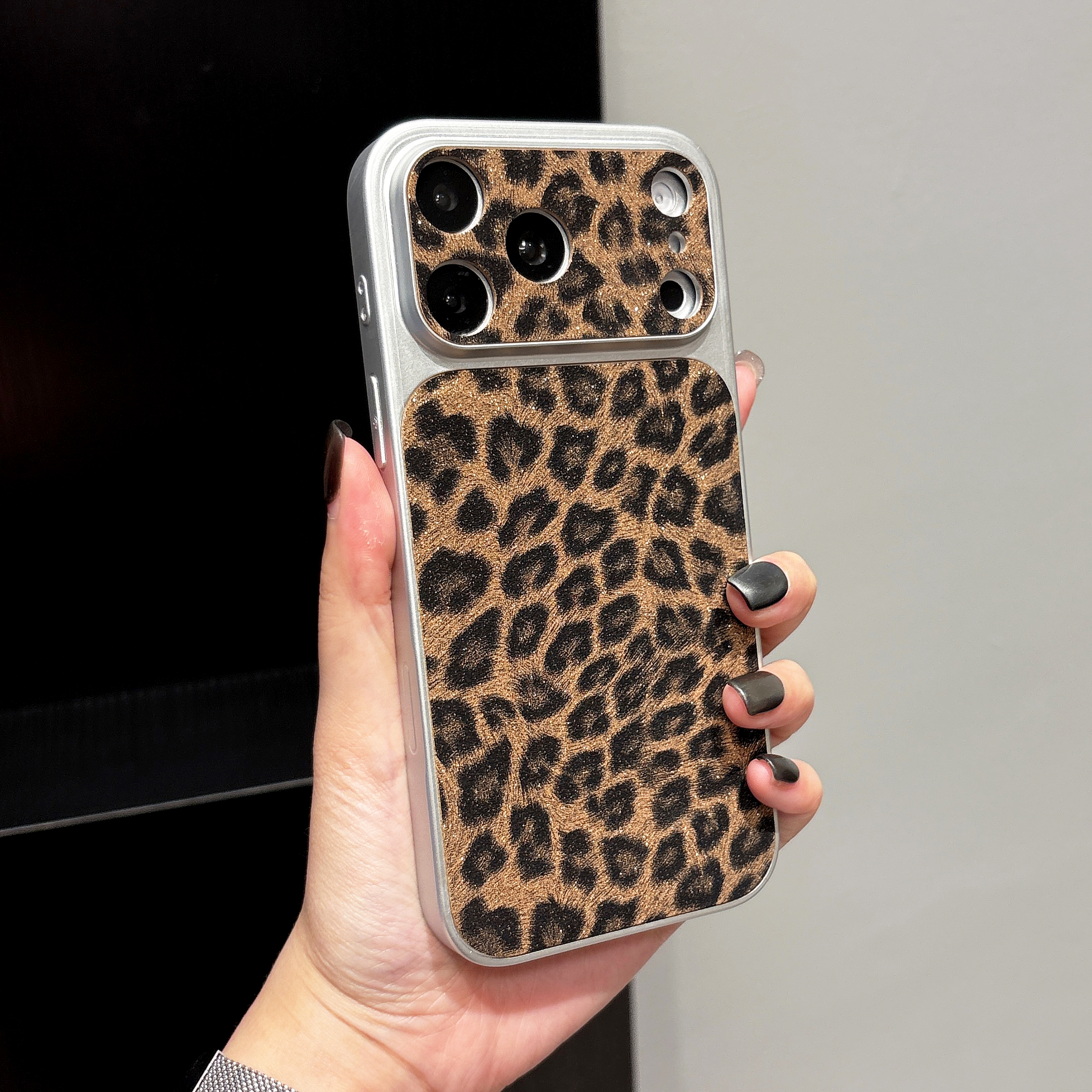 Glitter Shockproof Case - Luxury Leopard Print Glitter Cortex Phone