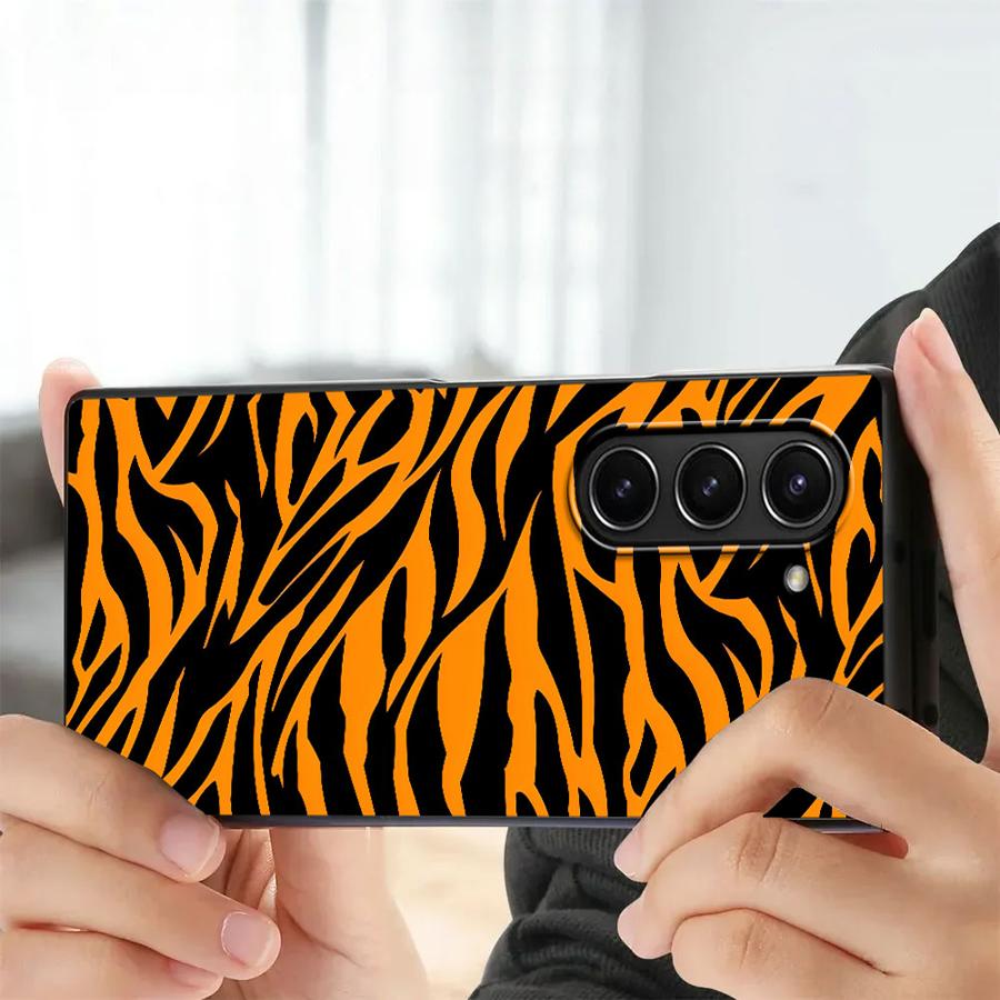 Zebra Striped Sunflower Back P - Phone Cases Z Fold 5 리뷰 및 가격